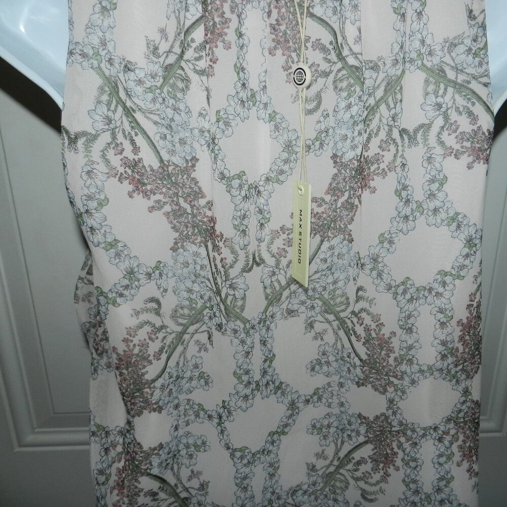 Max Studio Blouse Women's M Multicolor Floral Sleeveless Blouse NWT🆕⌚📦🏃💨🚚 - Picture 5 of 9